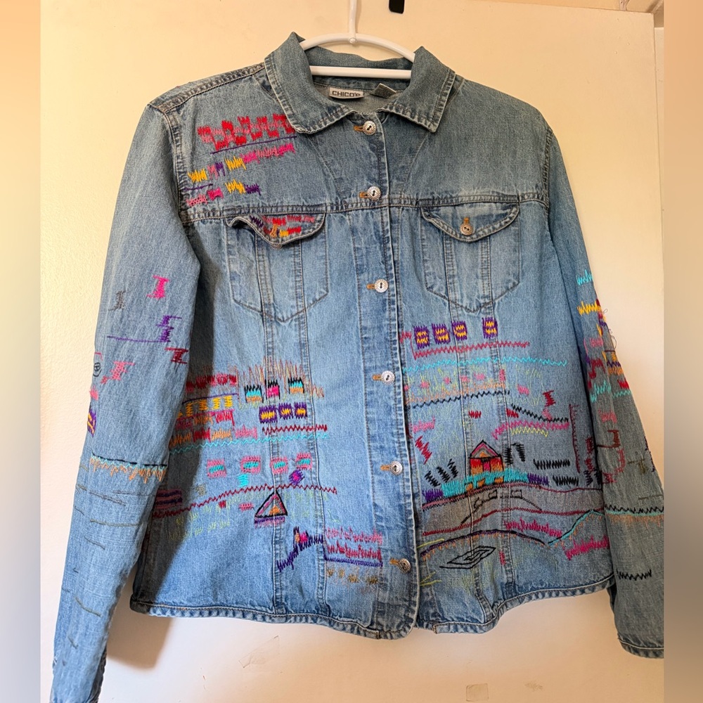 Chico’s Embroidered Denim Jacket Colorful Southwestern Stitch Size 2 - Picture 2 of 10